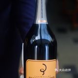 当桃红香槟遇上鱼子酱烤鸭