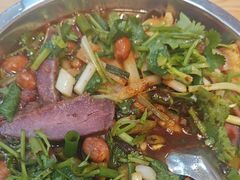 -柳州肥姨妈大骨螺蛳粉(东靖路店)