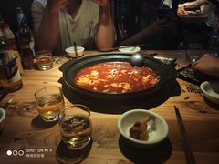 -红顶老汉烧鸡公羊蝎子火锅(学士街店)