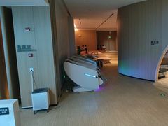 -涨巢·潮玩水疗局