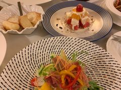 四季水果沙拉配甜美芝士酱汁-欧洲房子(宜必思店)