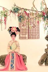 点击看大图 -九月鹰飞汉服摄影工作室