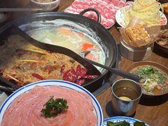 -萍姐火锅·公路夜市(武汉首店)