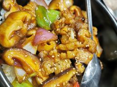 石锅香菇牛肉饭-原始泥炉烤肉(总店)