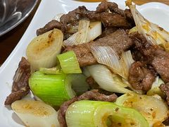 京葱羊肉-怡妮新疆风味餐厅(东江湾路店)