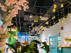 -荣耀.西式融合餐厅(留云湖店)
