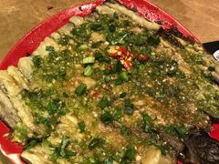 -何师烧烤·香辣蟹·川菜·30年老品牌(太古里旗舰店)