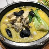 店庆时候去，中午2点以后这边的食堂都不营业了