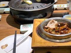 -明洞阿姨·韩式酱蟹烤肉·创意料理(三元桥店)