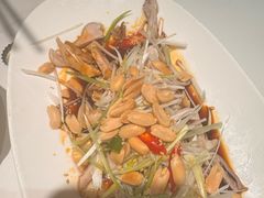 -炆艺乳鸽·煲仔饭大排档(望京来广营店)