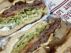 -The Habit Burger Grill 哈比特汉堡(复兴soho店)