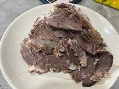 -何永光123鲜牛肉馆(1号店)