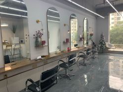 -茶发Salon·烫发染发理发