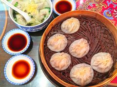 -笑来喜馄饨小笼工坊(通扬路店)