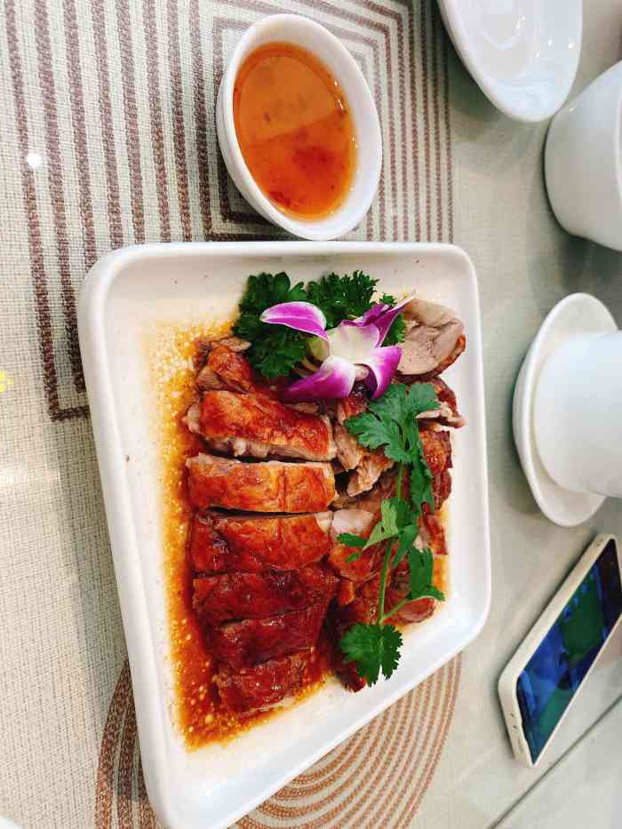 鹅冠(来福士店)-"又来吃了,吃的一如既往的正!唯一的缺点就.