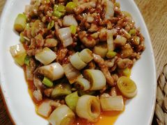 鱼香肉丝-岳二郎·川菜馆(苗栗路店)