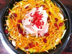 -云南印象昭通天麻火腿鸡(新疆石油花园二期店)