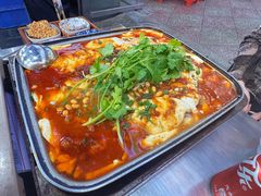 -邹胖哥好好吃餐馆(荔波美食街店)