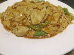 -老码头黑皮肘子锅包肉(文政街店)