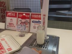 -红星前进面包牛奶公司(君太店)