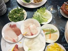 -桥香园云南过桥米线(金马碧鸡店)