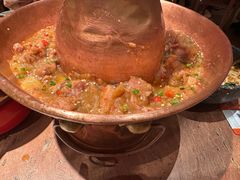 土司铜锅油焖鸡-浩海火燒雲傣家菜(芮欧百货店)