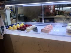 -Dulcet Cakes & Sweets