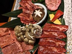 -炼火烤肉店