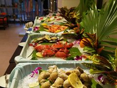 -海口绿发希尔顿酒店-田园汇自助餐·三文鱼·海鲜