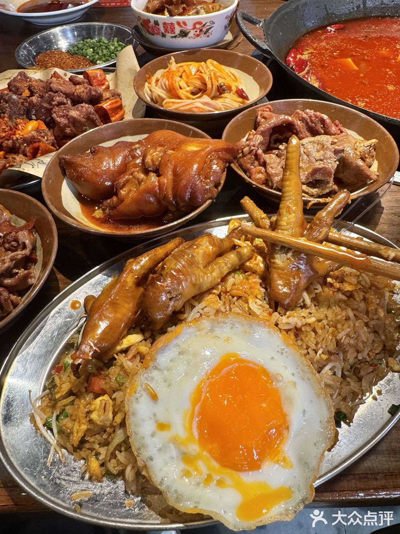 真的是江汉路最好吃的重庆火锅！！！