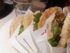 -一叶一世界•素食餐厅(环球中心店)