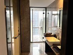 -Ting无边际江景酒店(重庆解放碑云端之眼店)