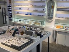 -浮光眼镜·蔡司视觉合作·数字验配中心(陆家嘴店)