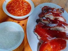 -四更周店烤乳猪