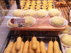 -巴黎贝甜(大宁国际商业广场店)