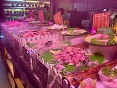 -领鲜活海鲜榴莲自助火锅(东门店)