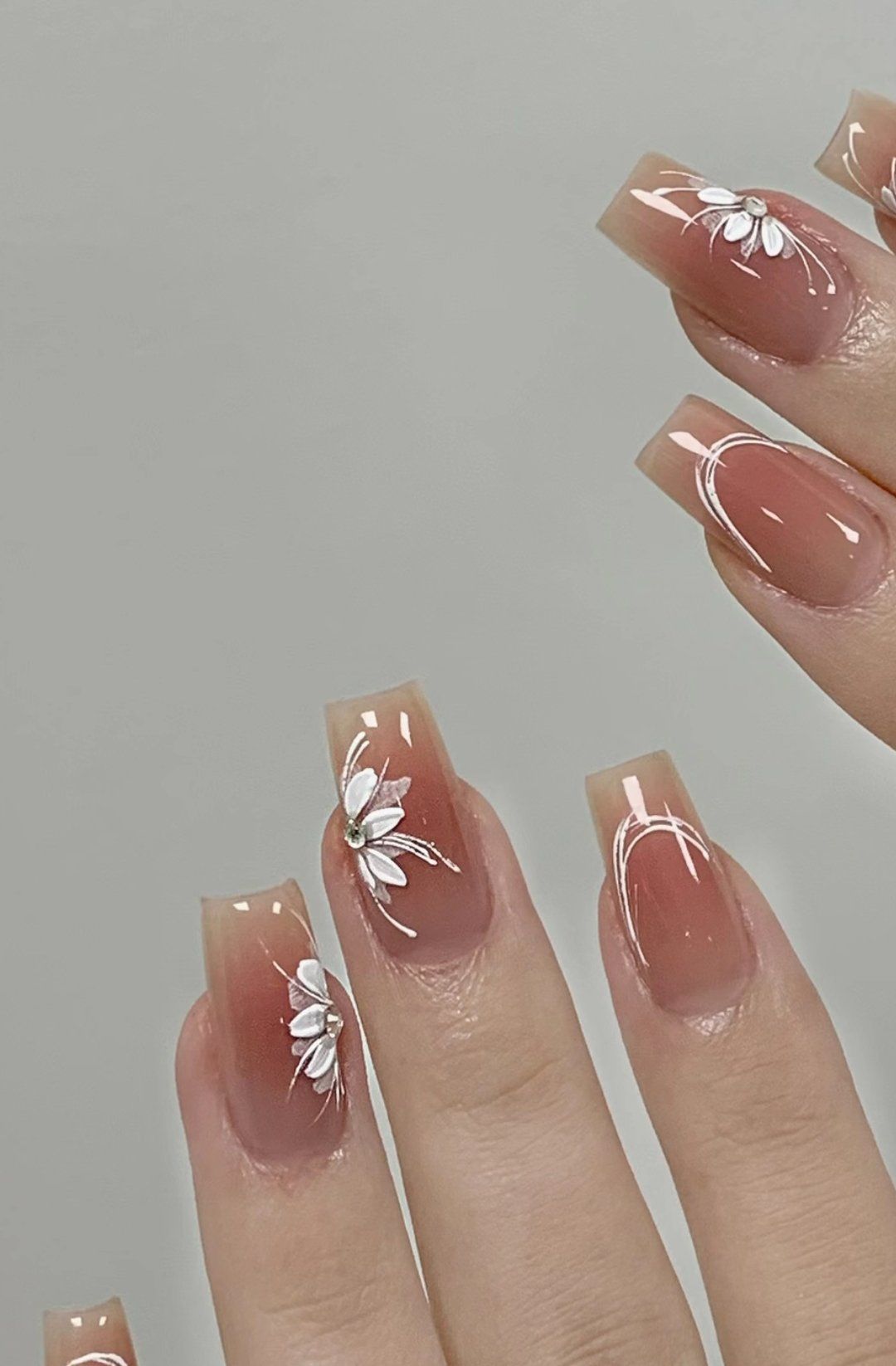 💅花式美甲大赏!🌸
🌸欢迎来到
