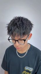 -纯剪男士理发馆·烫染专业店