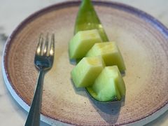 环球时令鲜果盘-鹏瑞莱佛士酒店·云璟 Yun Jing