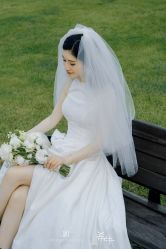 -拉瑞娜LaReine婚纱礼服高级定制
