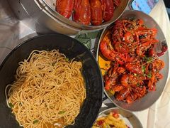 -巴厘龙虾·榜首油焖大虾(音乐学院·沿江酒馆店)