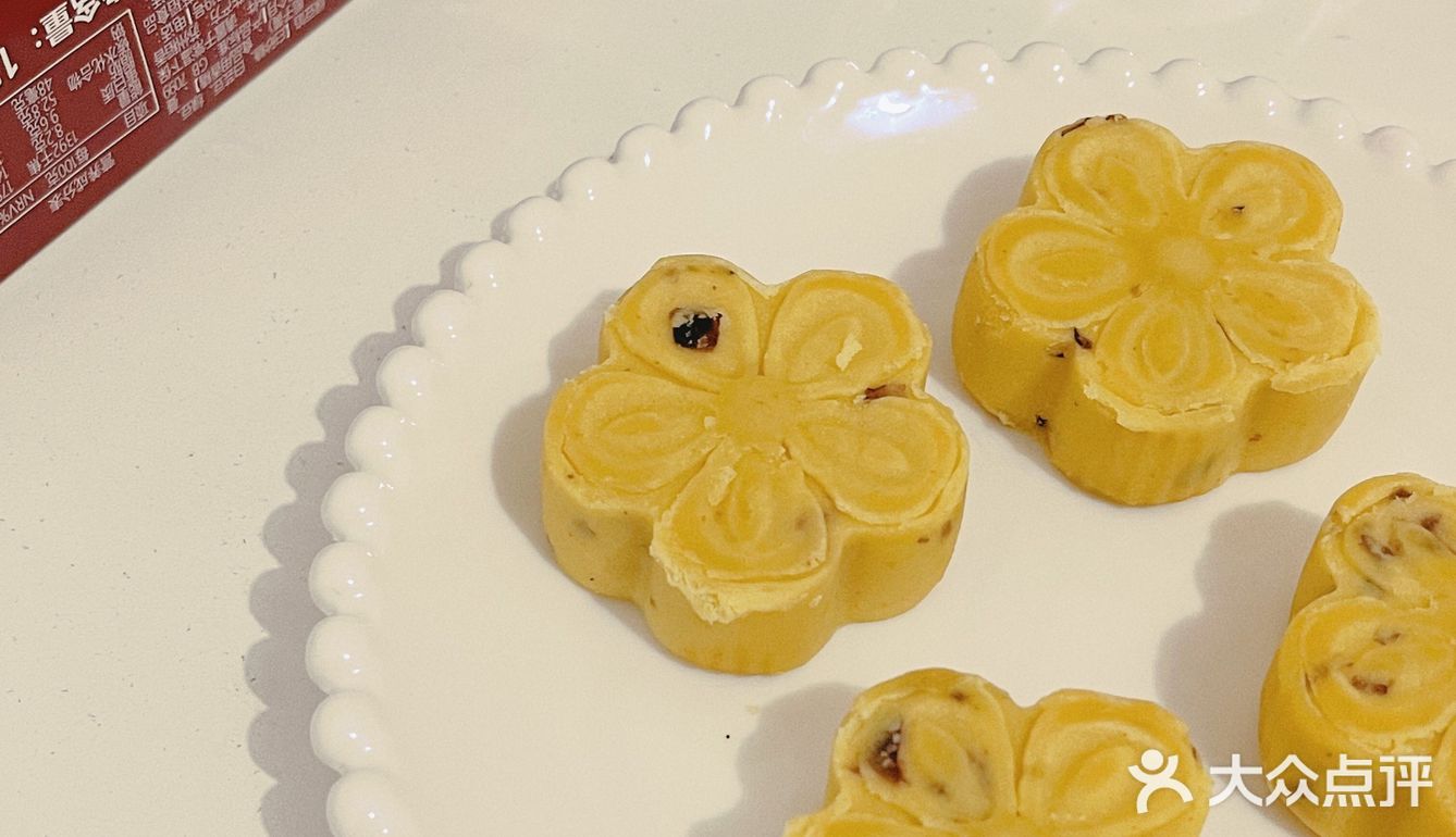 论绿豆糕我最喜欢的还是稻香村家的