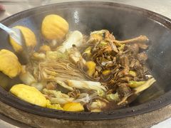 -粘豆包柴火铁锅炖