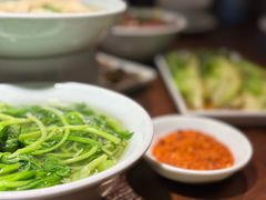 -全牛匠·乐山跷脚牛肉(西单华威约饭街店)