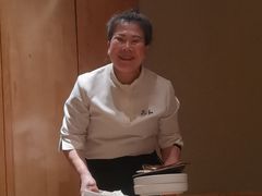 -花和海鲜自助(梅江店)