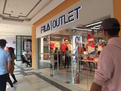 -首创奥特莱斯(西安店)