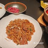 海粤荟：古典粤菜盛宴，丰富菜色与优雅氛围的完美结合