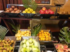 -东西风牛排馆周末烧烤自助(首都机场希尔顿店)