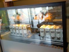 面包甜点陈列柜-麦当劳(新洲南路店)