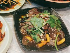 -巴厘龙虾·榜首油焖大虾(音乐学院·沿江酒馆店)